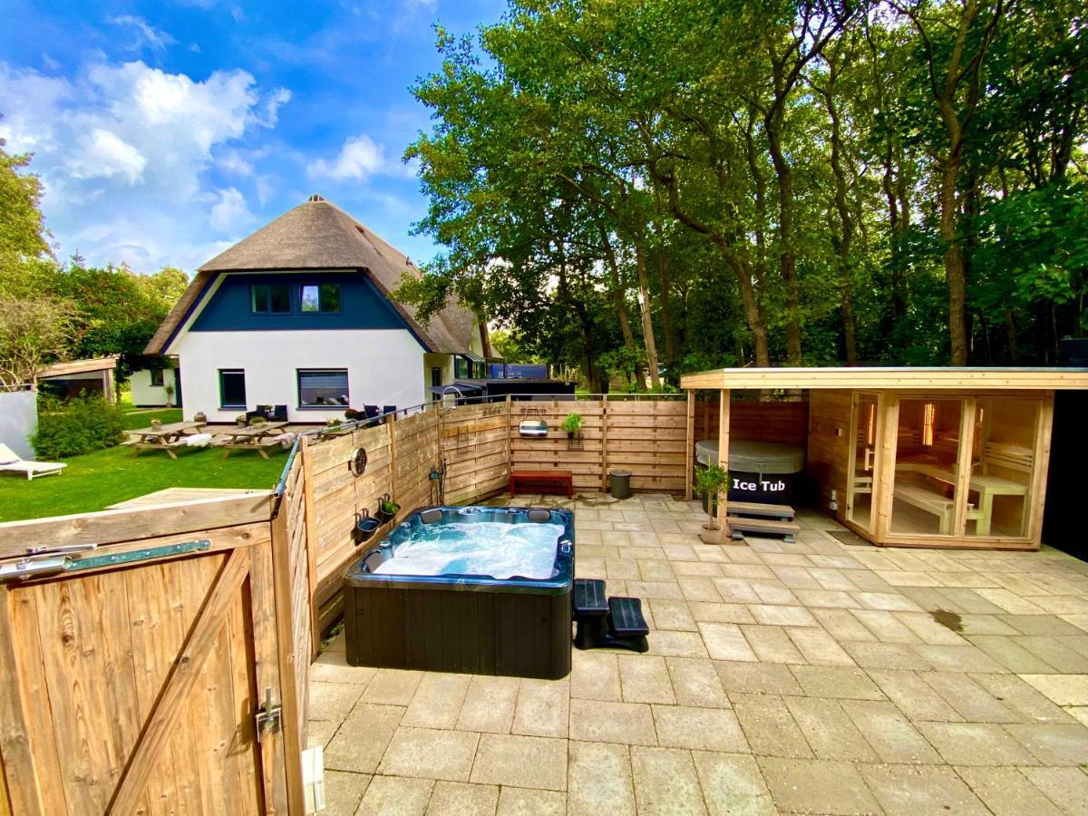 Bed and Breakfast The Island Life Texel - Wellness De Koog  Exterior foto